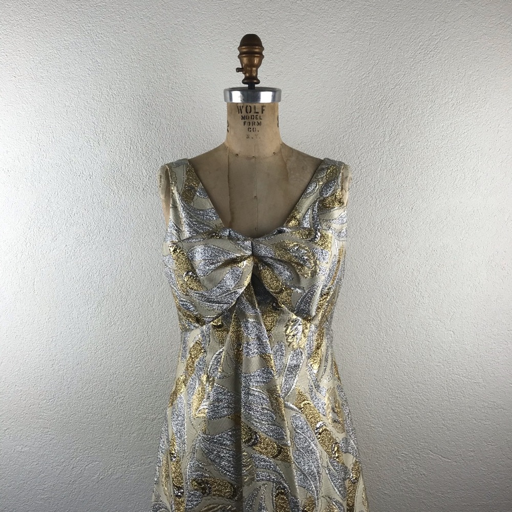 SOLD l 60s Silver Gold Lamè Metallic Bow Dress - Picture 2 of 13